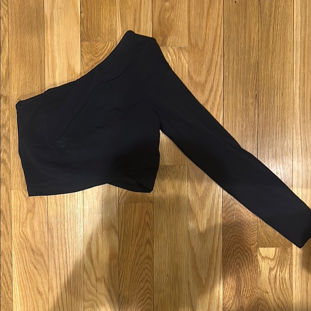 Lululemon black one shoulder top